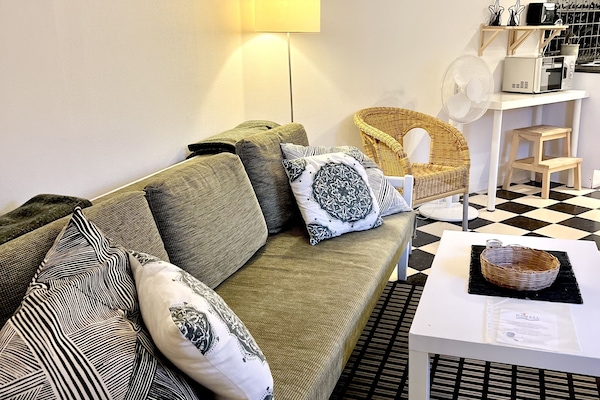 Condo | Área de estar | TV de tela plana