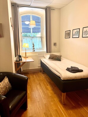 Single Room | 1 bedroom, free WiFi, bed sheets