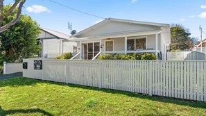 Exterior - Husky Beach House by Experience Jervis Bay (Huskisson)