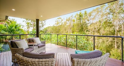 Frangipani is a grand 5 bedroom home situated by the water’s edge in the quiet Hyland Park