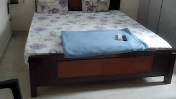 Standard Double Room | Egyptian cotton sheets, premium bedding, free WiFi, bed sheets