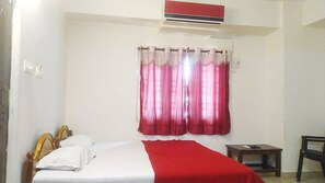 Phòng đôi Deluxe | Bộ trải giường bằng vải cotton Ai Cập, bộ đồ giường cao cấp 