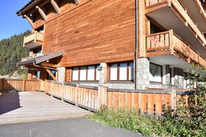 Exterior - 2nd floor, tv, ski locker, 45m², Méribel (Méribel - Les Allues)