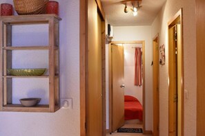 Interior - 200m from shops, 1st floor, balcony, tv, 33m², Méribel (Méribel - Les Allues)
