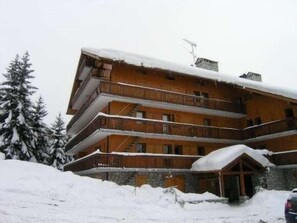 Exterior - 150m from shops, Ground floor, terrace, ski locker, 40m², Méribel (Méribel - Les Allues)