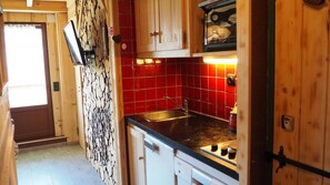 Køleskab, mikrobølgeovn, ovn, opvaskemaskine