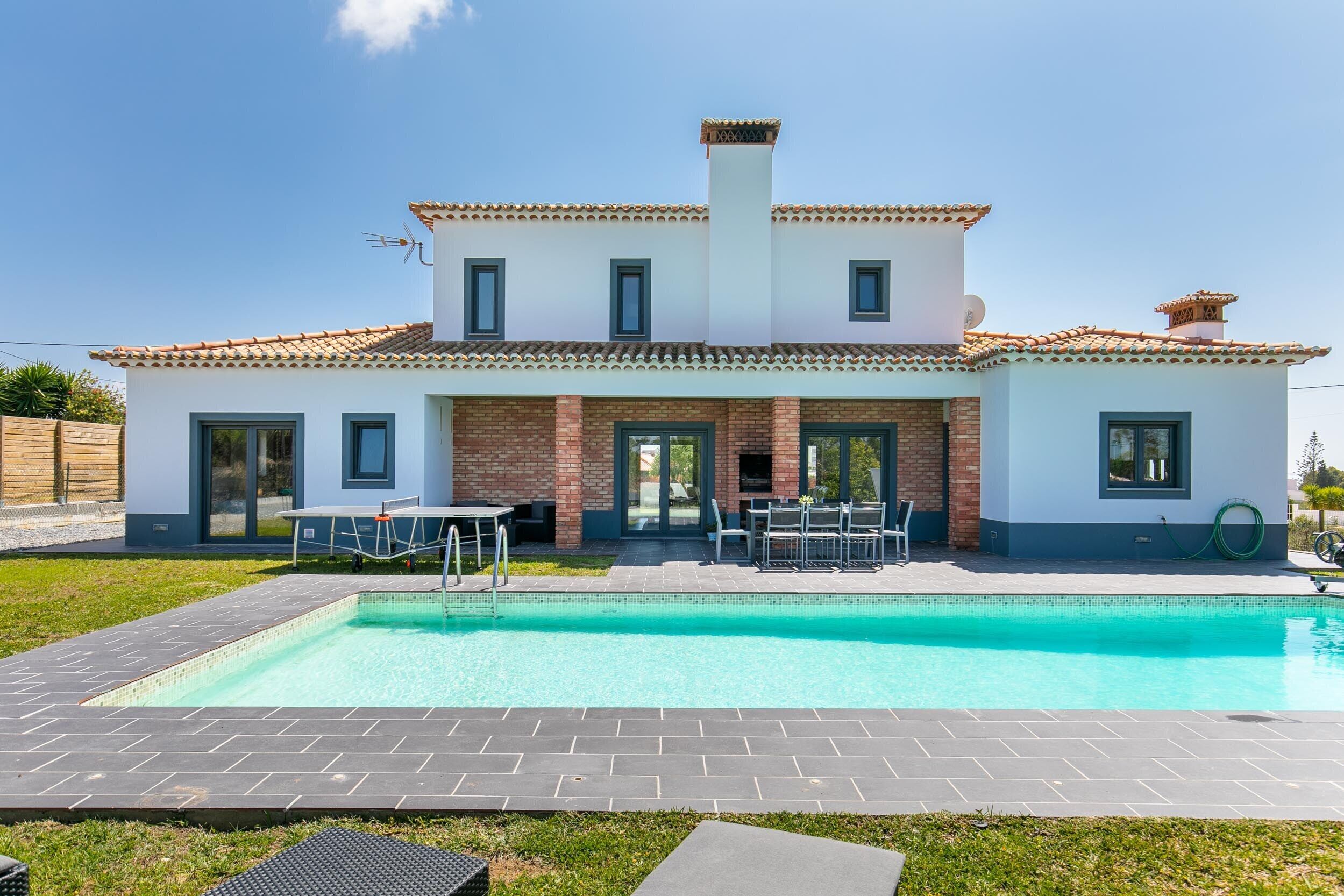 Casa Amizade - with amazing ocean views!