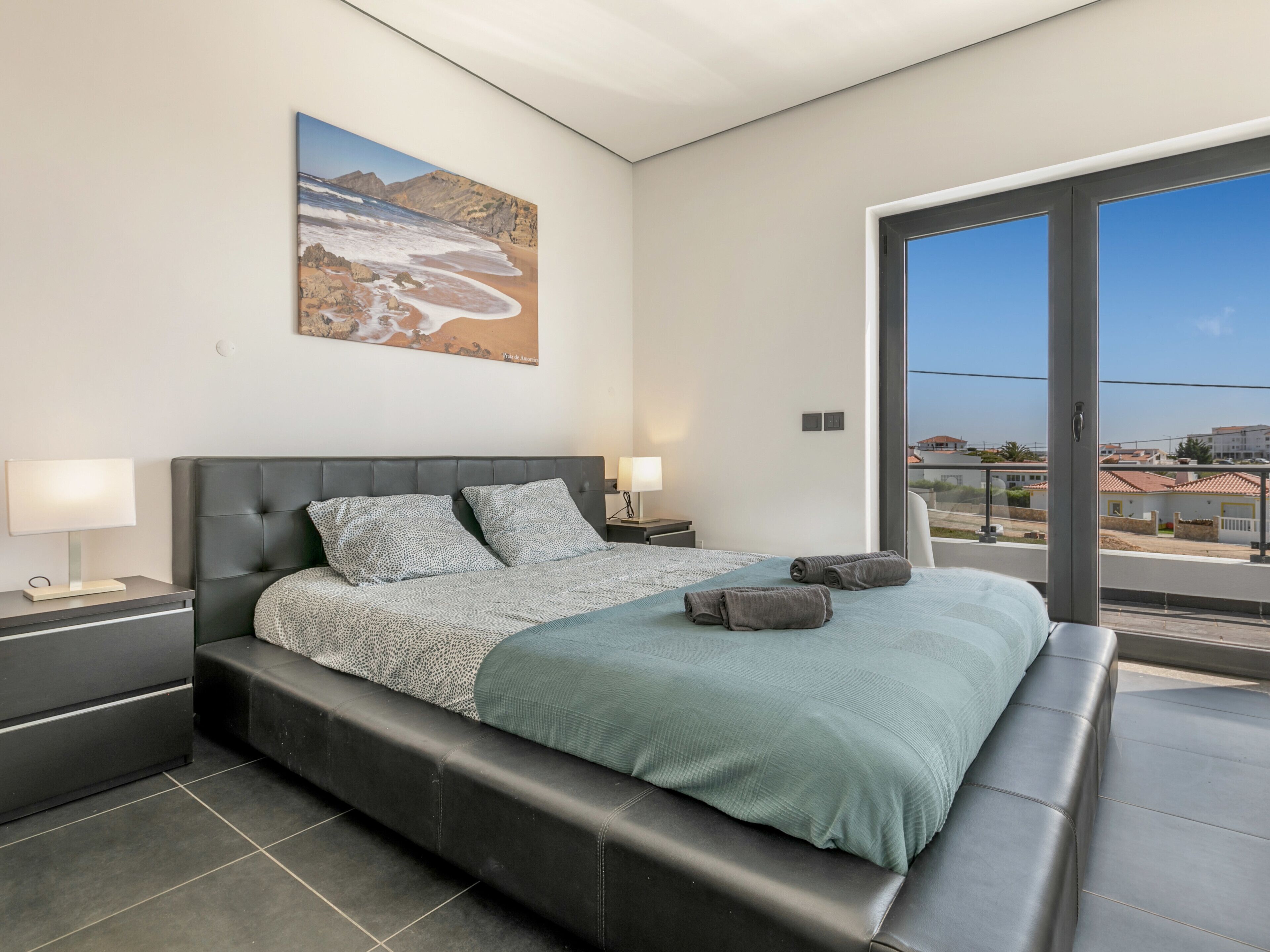 5 slaapkamers, reisbedje, wifi, beddengoed