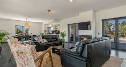 Casa Amizade - with amazing ocean views