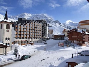 Esterni