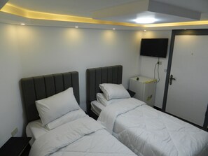 Free WiFi, bed sheets