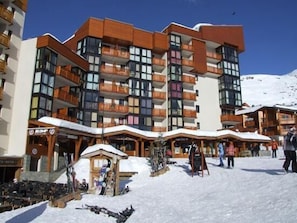 Exterior - 10m from resort center, 5th floor, tv, 35m², Val Thorens (Val Thorens)