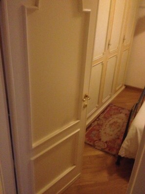 2 Schlafzimmer, WLAN