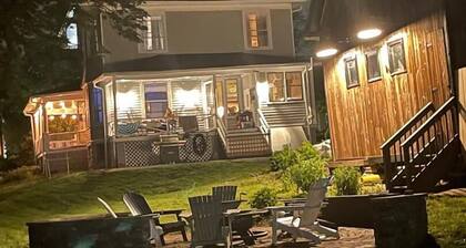 Captain House in Black Rock-Academic Rental