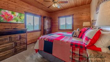 3 bedrooms, desk, free WiFi, bed sheets