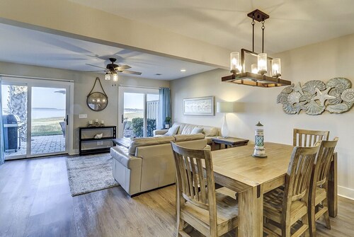 Sunset Rentals | Schooner Court 740