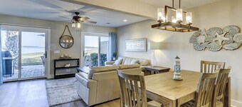 Sunset Rentals | Schooner Court 740