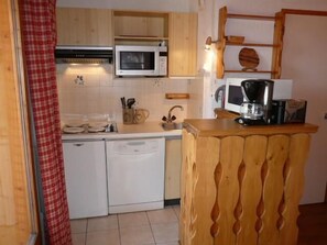 Frigorífic, microones, forn i rentaplats 