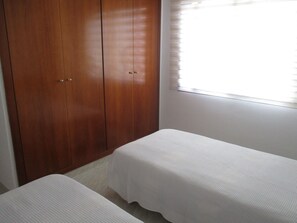 2 bedrooms, iron/ironing board, bed sheets - Apartamento Da Vinci 5 Inmomart (Peñiscola)
