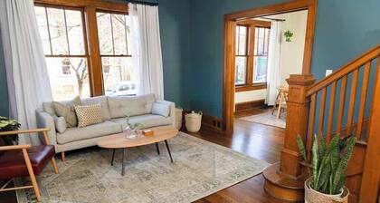 2BR Historic Apt |Walkable|Food|Greenway|Cocktails