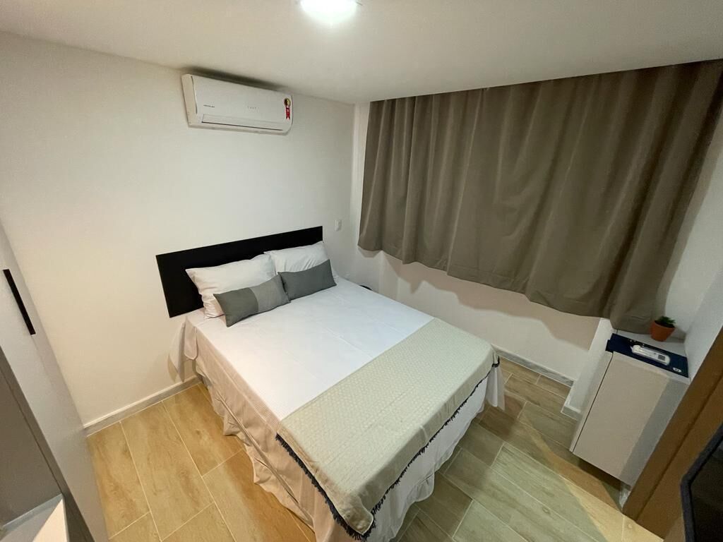 Brand new flat one block from Cabo Branco beach