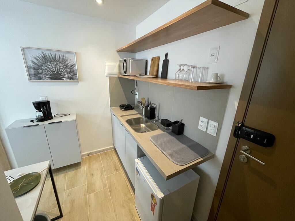 Brand new flat one block from Cabo Branco beach