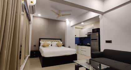 Garden View 1 Room Kitchen with Modern Amenities