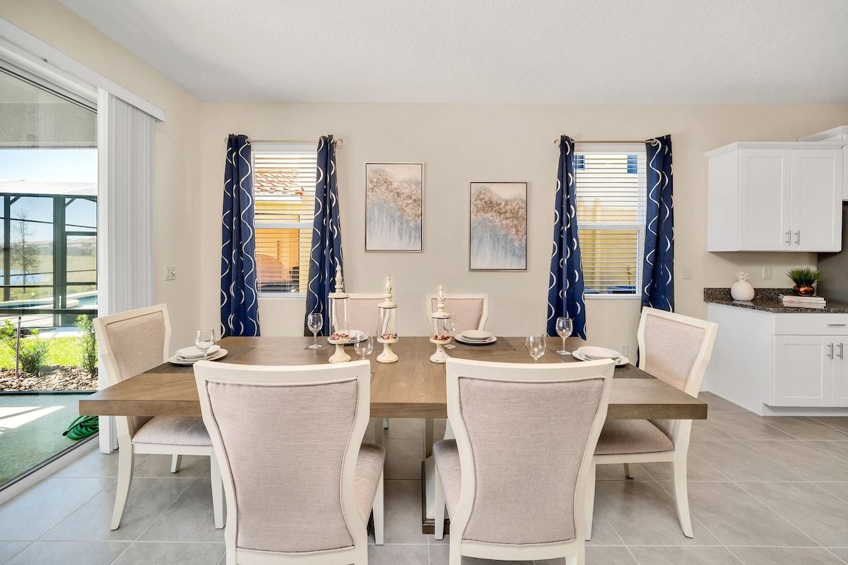 The dining area is beautiful and suited for more formal gatherings where you can enjoy some home cooked delights while catching up on the day’s events.