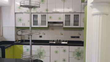 Fridge, microwave, stovetop, electric kettle