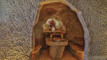 Romantische Suite | Esszimmer