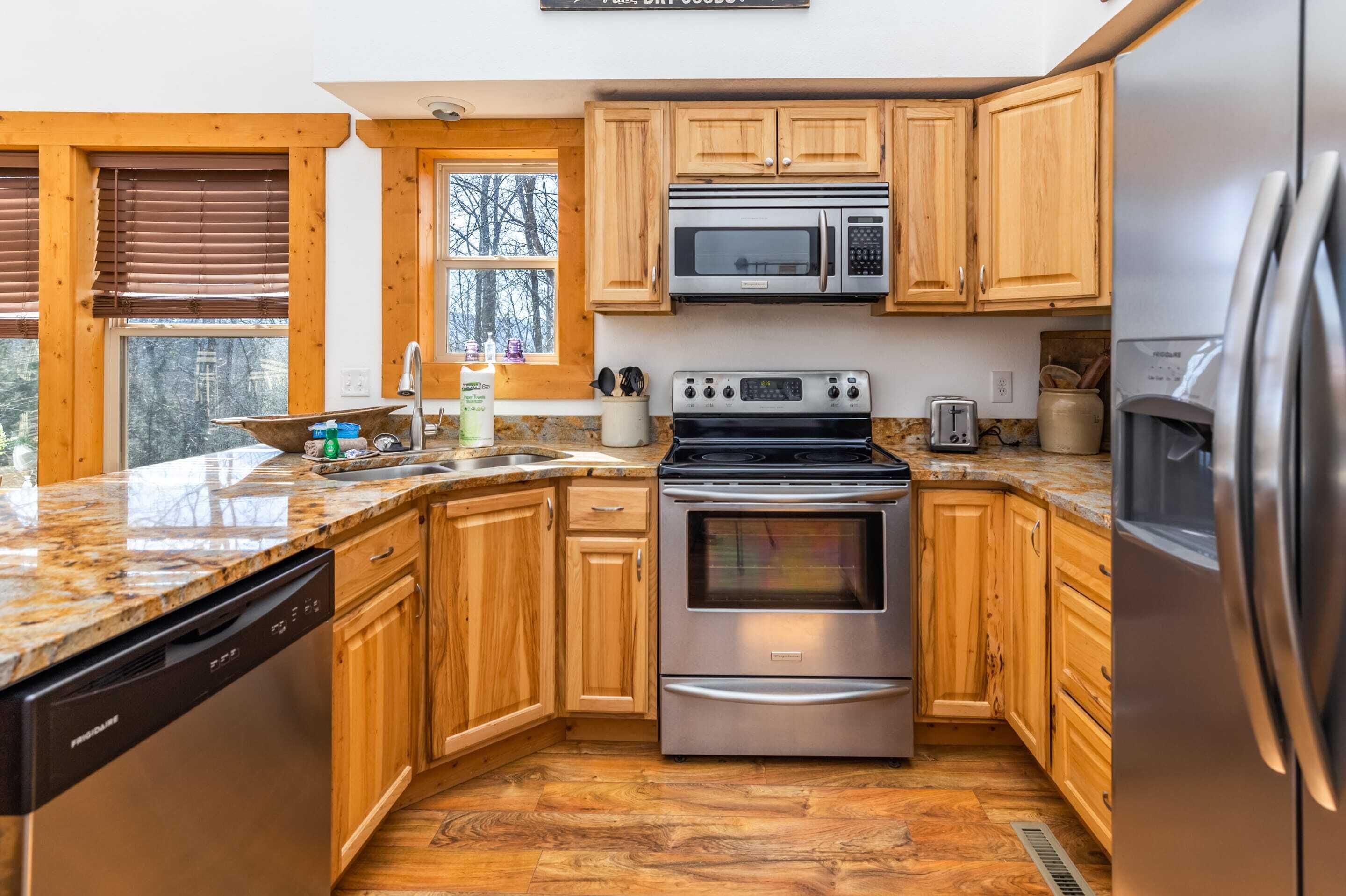 Woodland Chalet: Pool Table, Private, Great Views