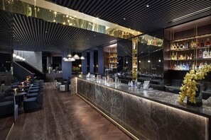 Daily buffet breakfast for a fee - AMANO Covent Garden (London)