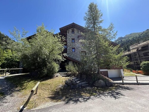 350m from ski slopes, balcony, parking, tv, 40m², Méribel-Mottaret