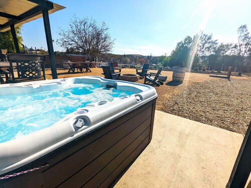 Casa Merlot - Spa and Minutes From Paso Robles Wineries!