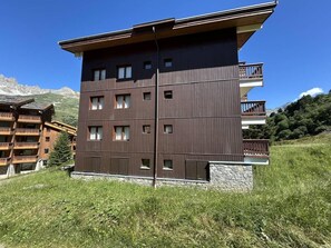 Exterior - 190m from shops, 6th floor, view valley, tv, 37m², Méribel-Mottaret (Méribel - Les Allues)