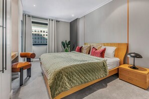 2 chambres, bureau, fer et planche à repasser, Wi-Fi gratuit