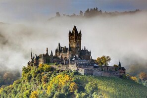 Apartment | Front of property - 2bed Old Town Apt Sleeps 6 - Rooftop Terrace, Wifi (Cochem)