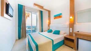 Habitación Deluxe con 2 camas individuales | Sala de estar