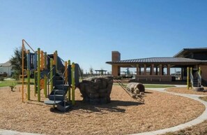 Children’s area - ⭐️Private Guest STE⭐️ Newer Construction ⭐️ Queen Bed (Katy)