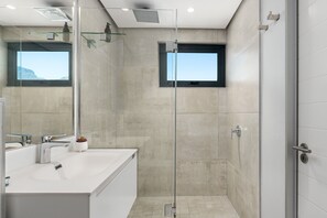 Hair dryer, towels