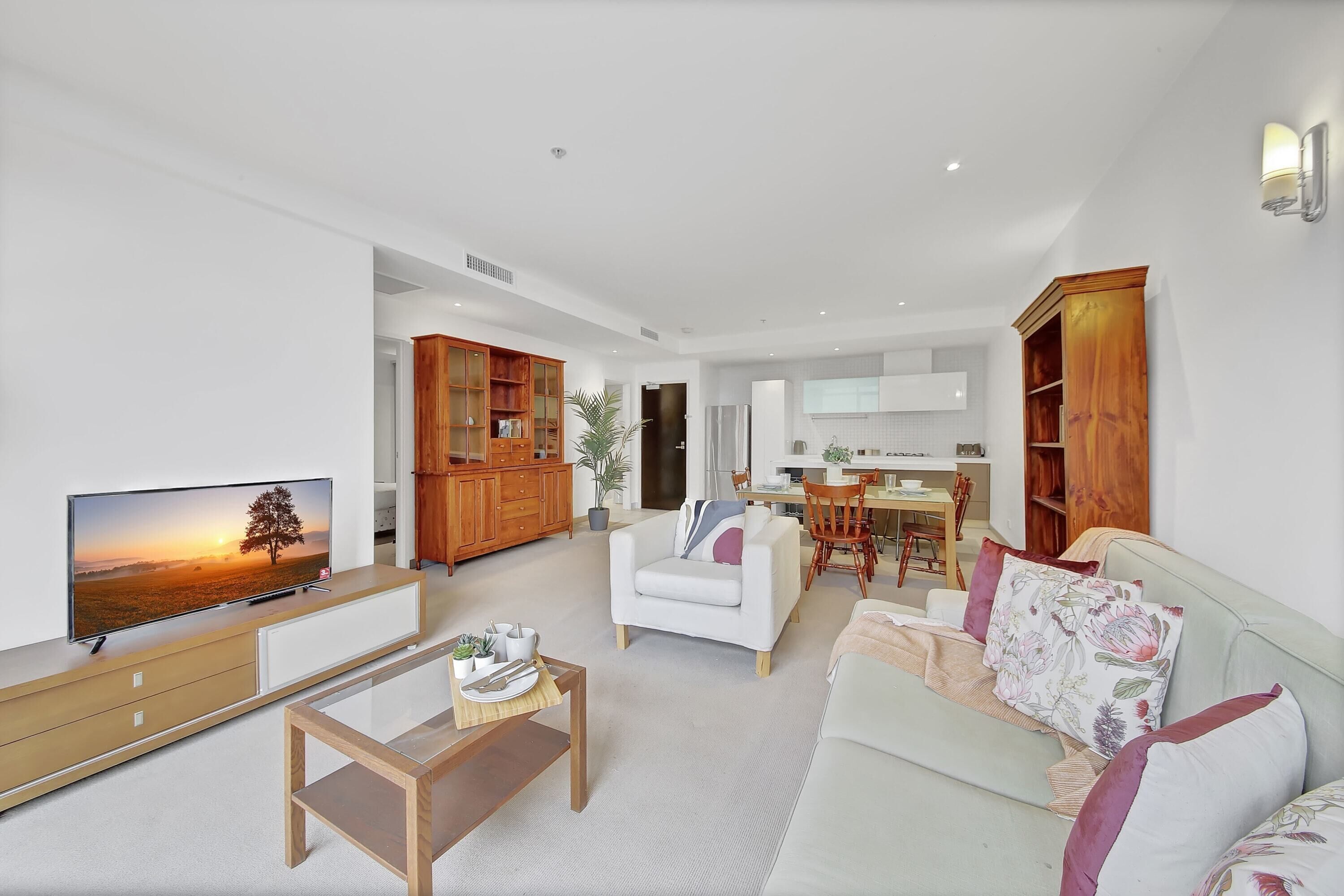 Comfy 2BR Apt on Swanston St Next to Melbourne Uni