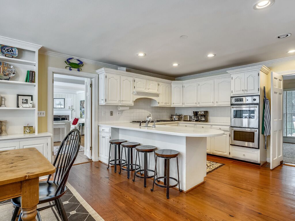 Holly Harbor Court | an ESVR property