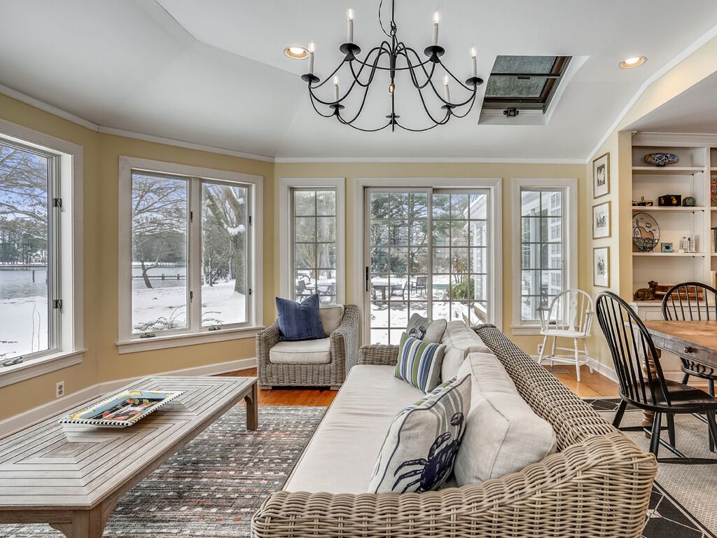 Holly Harbor Court | an ESVR property