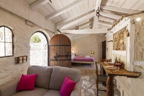 تلفزيون، كُتُب