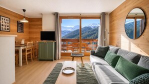 Living area - 10m from ski slopes, 1st floor, balcony, 35m², Méribel-Mottaret (Méribel - Les Allues)