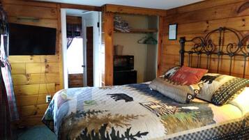5 bedrooms, free WiFi, bed sheets