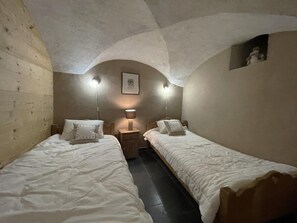 2 bedrooms, WiFi