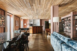 Luxury Penthouse | Living area - The Dean Galway (Galway)