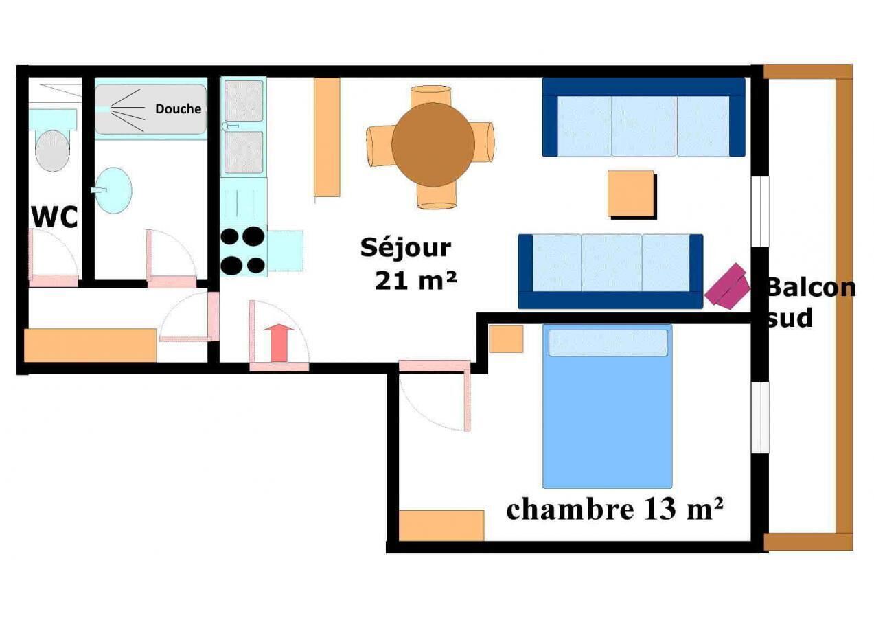 A floor plan of a hotel with a living room (21 m²), a bedroom (13 m²), a bathroom, a kitchen, and a balcony.
