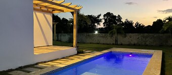3 minutes from the beach! Newly built Villa with pool